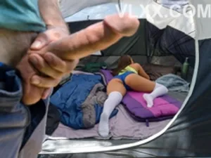 Chịch em gái cùng cha khác mẹ trong phòng xông hơi công cộng - migurtt